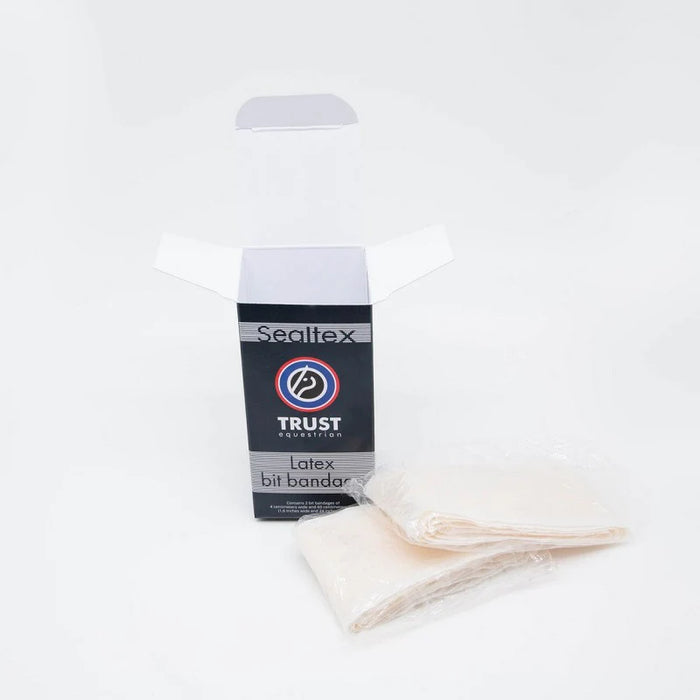 Trust SealTex latex bit bandage disponible chez Topmors, bande de latex pour protéger les gourmettes et le mors